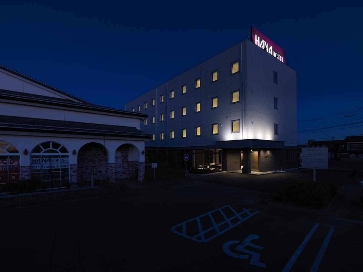 Hana Hotel Fukaya & Spa Exteriör bild