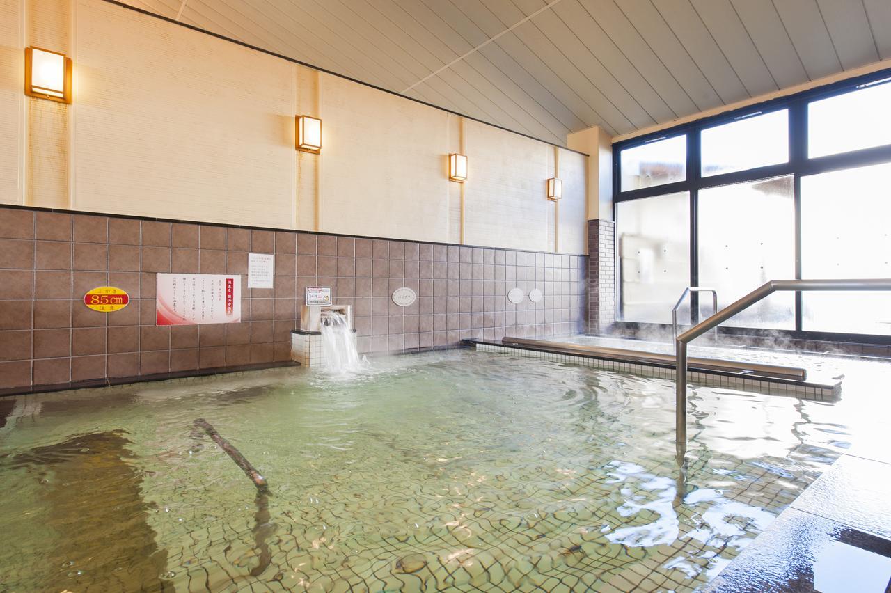 Hana Hotel Fukaya & Spa Exteriör bild