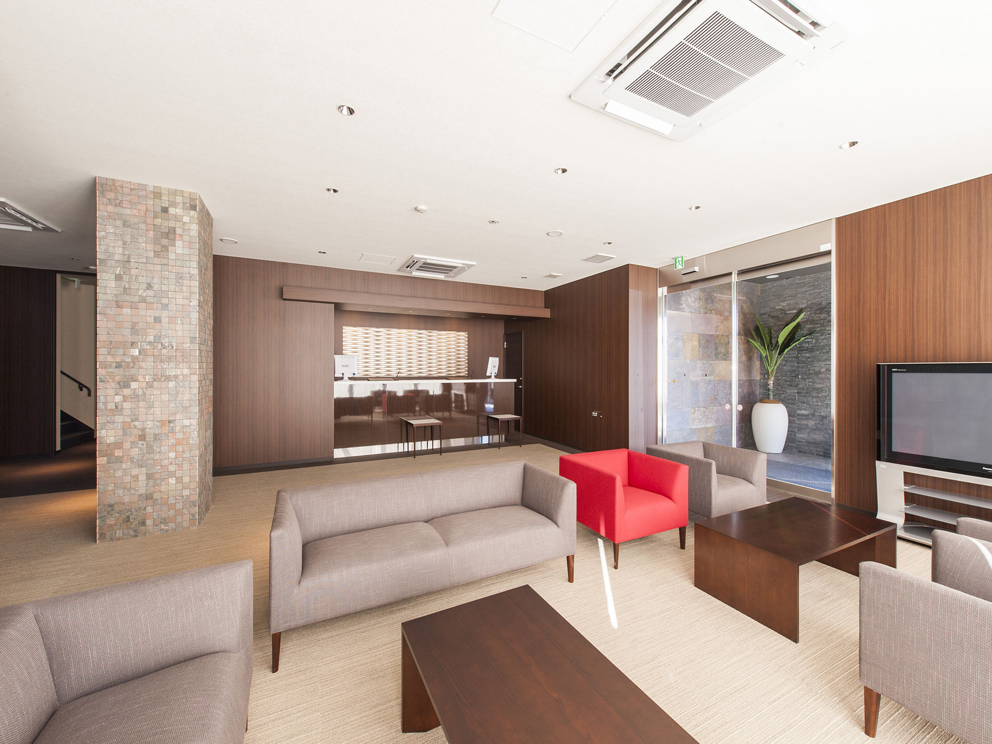 Hana Hotel Fukaya & Spa Exteriör bild